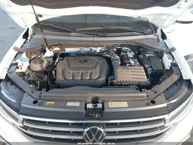 3VV3B7AX7RM001167 Volkswagen Tiguan 2.0t Se/2.0t Wolfsburg Edition