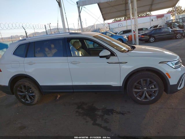 3VV3B7AX7RM001167 Volkswagen Tiguan 2.0t Se/2.0t Wolfsburg Edition