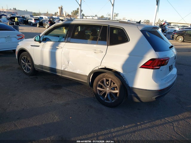 3VV3B7AX7RM001167 Volkswagen Tiguan 2.0t Se/2.0t Wolfsburg Edition