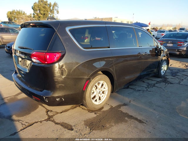 Chrysler Voyager Lx 2023 2C4RC1CG1PR548344 Image 4