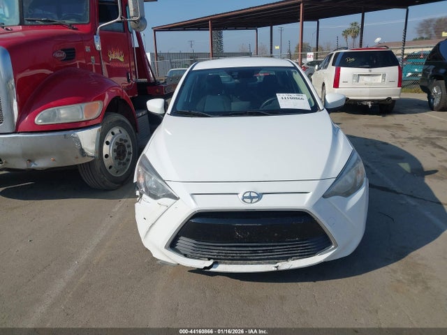 3MYDLBZV3GY144940 Scion IA