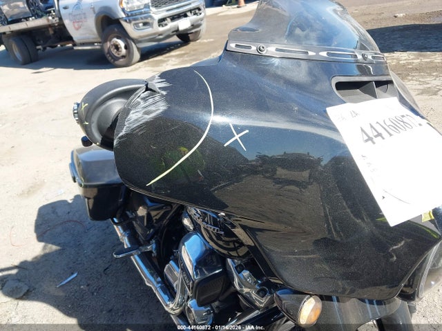 Harley-Davidson FLHX 2019 1HD1KBC34KB683522 Image 14
