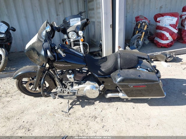 Harley-Davidson FLHX 2019 1HD1KBC34KB683522 Image 13