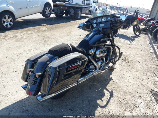 Harley-Davidson FLHX 2019 1HD1KBC34KB683522 Image 4