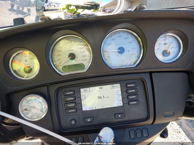 Harley-Davidson FLHX 2019 1HD1KBC34KB683522 Image 7