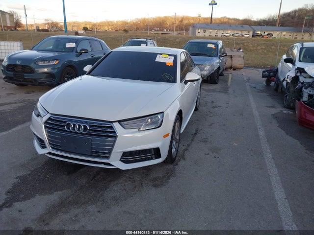 2018 AUDI A4 WAUKMAF45JA090591 Photo 1