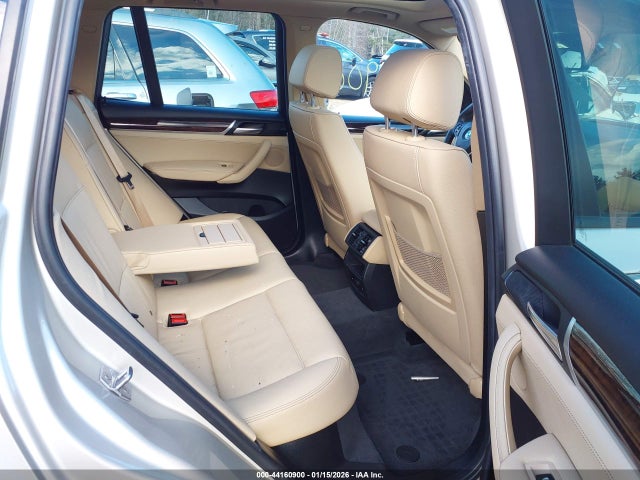 44160900 :رقم المزاد ، 5UXWX9C30H0T22289 vin ، 2017 Bmw X3 Xdrive28i مزاد بيع