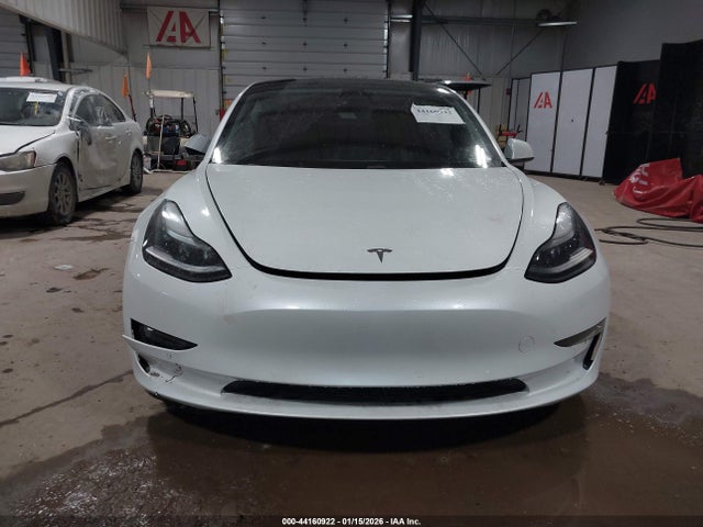 2021 Tesla Model 3 Long Range Dual Motor All-wheel Drive მანქანა იყიდება აუქციონზე, vin: 5YJ3E1EB2MF901991, აუქციონის ნომერი: 44160922