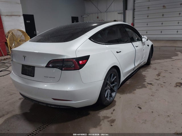 2021 Tesla Model 3 Long Range Dual Motor All-wheel Drive მანქანა იყიდება აუქციონზე, vin: 5YJ3E1EB2MF901991, აუქციონის ნომერი: 44160922