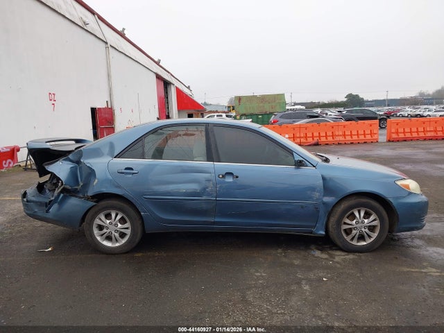Aukcja sprzedaży 2004 Toyota Camry Le, vin: 4T1BE32KX4U836127, numer aukcji: 44160927