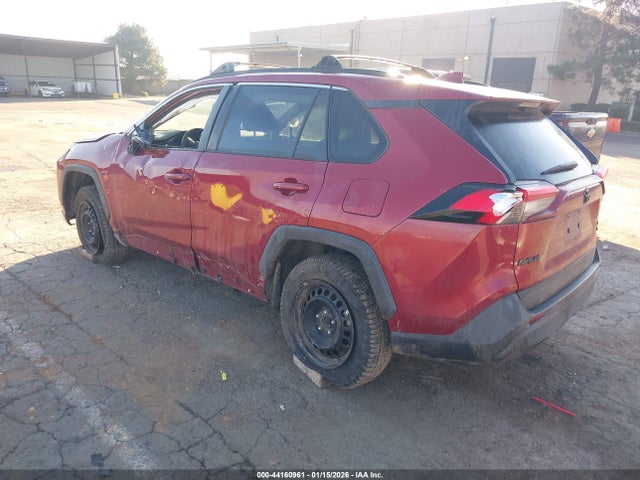 Toyota RAV4 LE 2020 2T3G1RFV7LC092907 Image 3