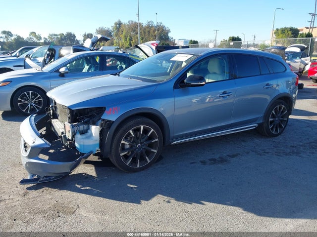 YV440MWK1H1037899 Volvo V60 Cross Country T5