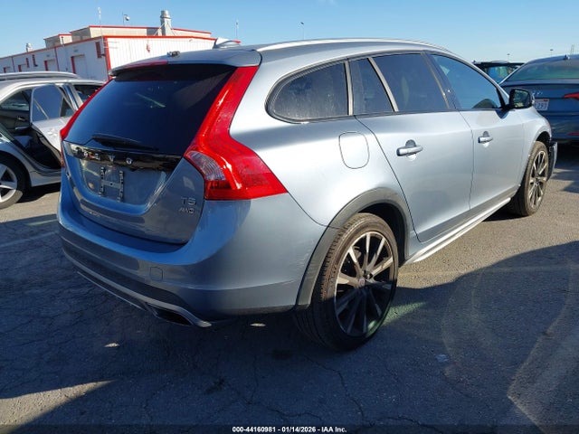 YV440MWK1H1037899 Volvo V60 Cross Country T5