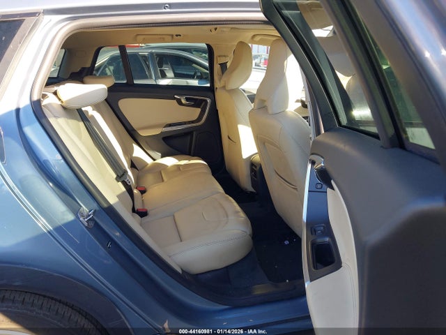 YV440MWK1H1037899 Volvo V60 Cross Country T5
