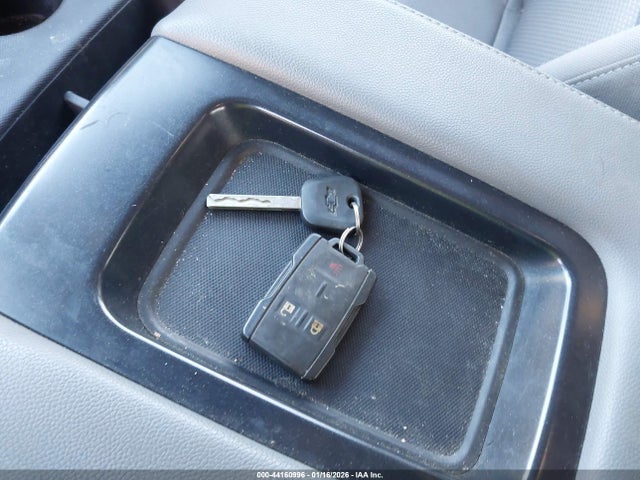 1GCVKPEC8HZ157388 Chevrolet Silverado 1500 Custom