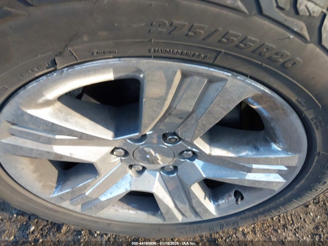 1GCVKPEC8HZ157388 Chevrolet Silverado 1500 Custom