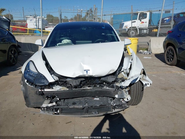Tesla Model 3 Long Range/mid Range/standard Range/standard Range Plus 2019 5YJ3E1EA1KF300110 Image 12