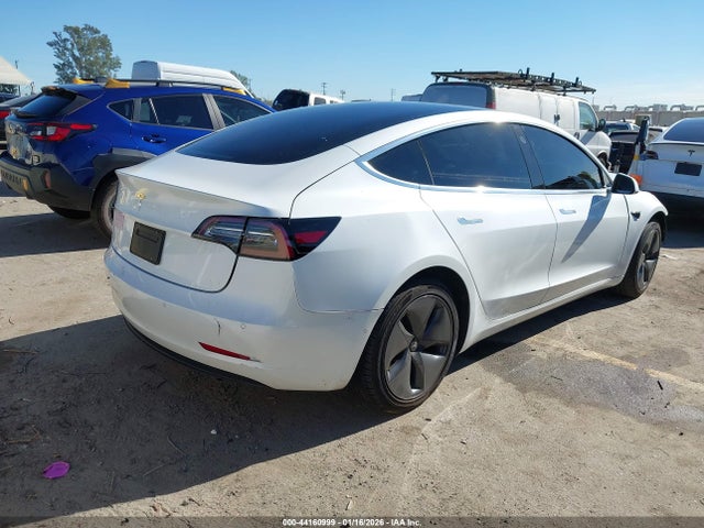 2019 TESLA MODEL 3 5YJ3E1EA1KF300110 Photo 3