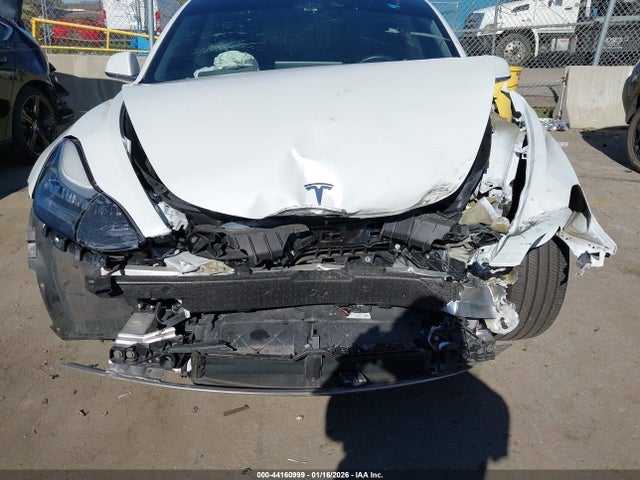 2019 TESLA MODEL 3 5YJ3E1EA1KF300110 Photo 5