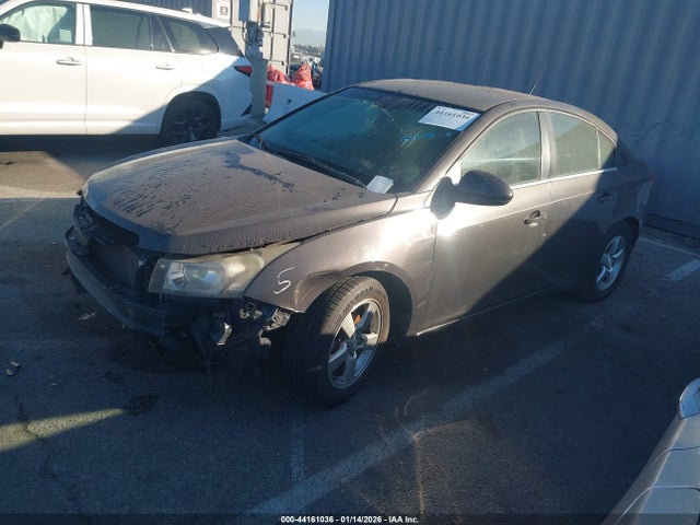 Chevrolet Cruze 1lt Auto 2014 1G1PC5SB2E7135571 Image 2