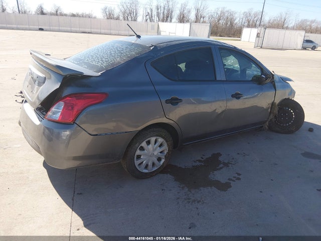 3N1CN7AP5JL868795 Nissan Versa 1.6 S+