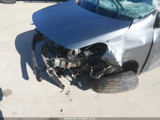3N1CN7AP5JL868795 Nissan Versa 1.6 S+