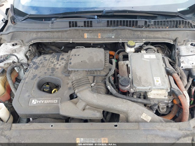 3FA6P0UU7JR177087 Ford Fusion Hybrid S