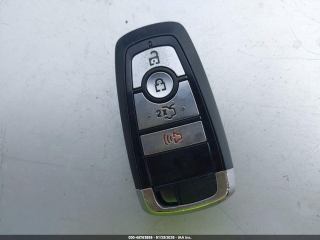 3FA6P0UU7JR177087 Ford Fusion Hybrid S