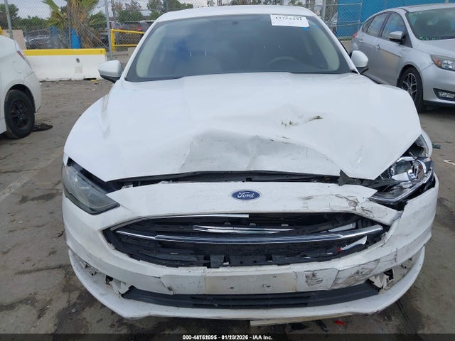 3FA6P0UU7JR177087 Ford Fusion Hybrid S