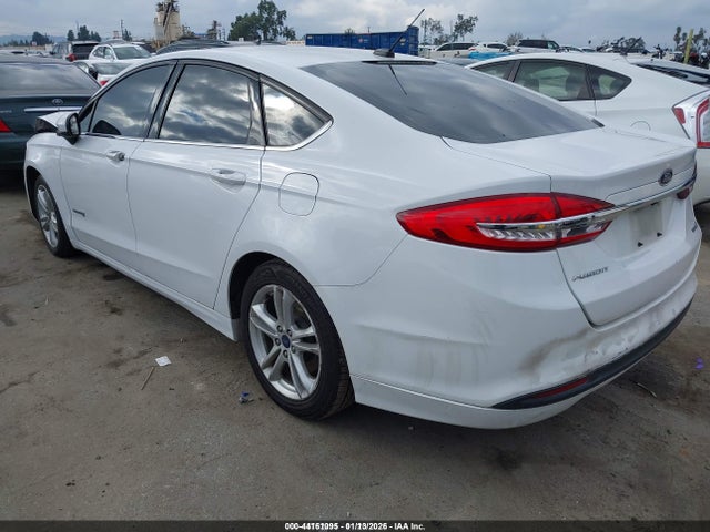 3FA6P0UU7JR177087 Ford Fusion Hybrid S