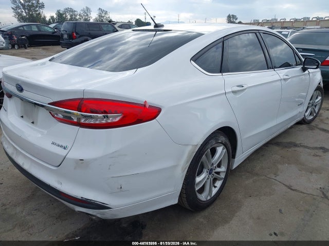 3FA6P0UU7JR177087 Ford Fusion Hybrid S