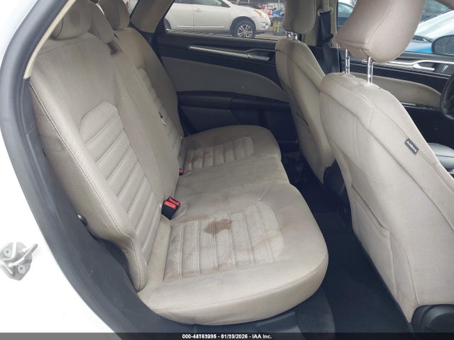3FA6P0UU7JR177087 Ford Fusion Hybrid S