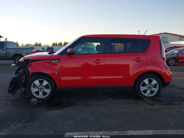 KNDJN2A23K7015717 KIA Soul