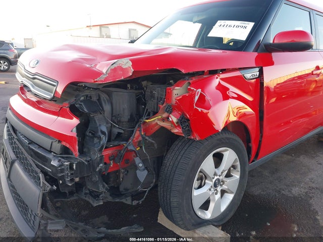 KNDJN2A23K7015717 KIA Soul