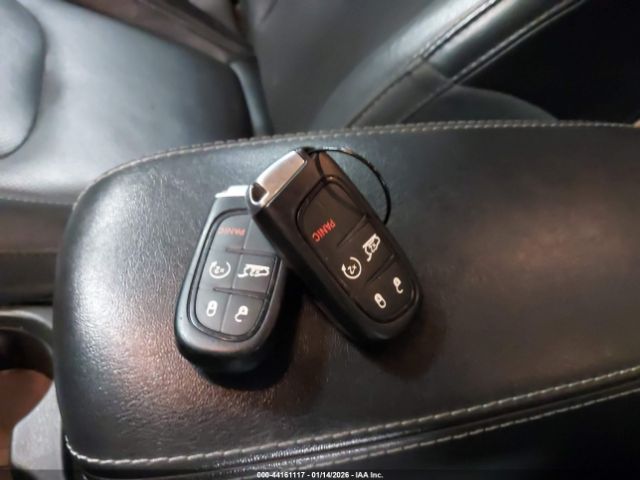 2020 JEEP CHEROKEE 1C4PJMDN2LD571298 Photo 10