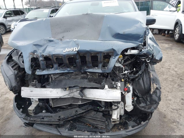 2020 Jeep Cherokee Latitude Plus 4x4 მანქანა იყიდება აუქციონზე, vin: 1C4PJMLB4LD632304, აუქციონის ნომერი: 44161123