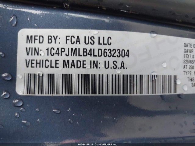 2020 Jeep Cherokee Latitude Plus 4x4 მანქანა იყიდება აუქციონზე, vin: 1C4PJMLB4LD632304, აუქციონის ნომერი: 44161123