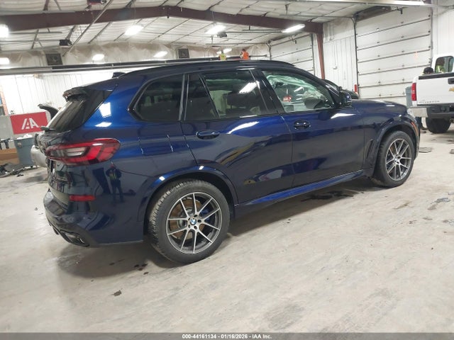 2020 BMW X5 5UXJU4C08L9D31356 Photo 3