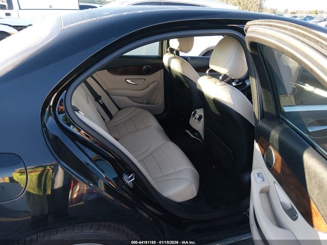 55SWF4JB9HU189534 Mercedes-Benz C 300