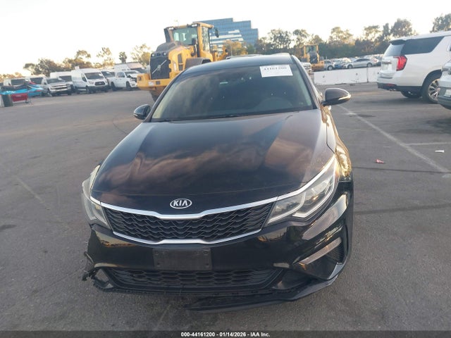 5XXGT4L38LG402757 KIA Optima Lx