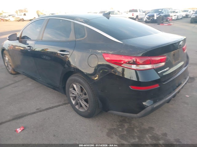 5XXGT4L38LG402757 KIA Optima Lx