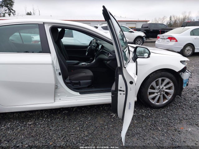 Toyota CAMRY LE 2023 4T1C11AK5PU150698 Image 5