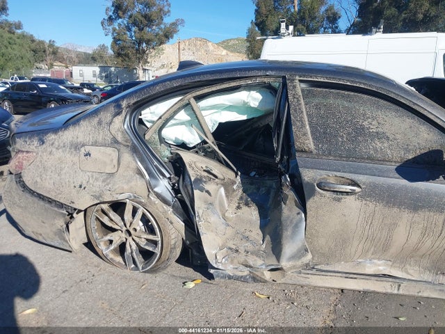 3MW5U7J08L8B24882 BMW 3 Series M340i