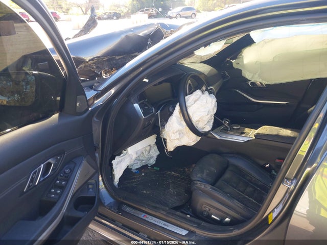 2020 BMW 3 SERIES 3MW5U7J08L8B24882 Photo 4