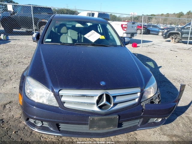 Продажа на аукционе авто 2008 Mercedes-benz C 300 Luxury/sport, vin: WDDGF54X98F010199, номер лота: 44161278