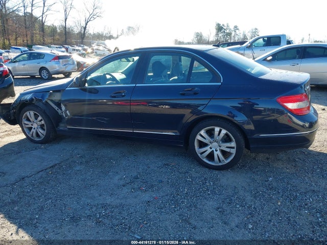 Продажа на аукционе авто 2008 Mercedes-benz C 300 Luxury/sport, vin: WDDGF54X98F010199, номер лота: 44161278