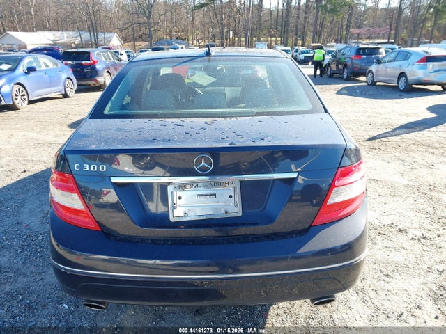 Продажа на аукционе авто 2008 Mercedes-benz C 300 Luxury/sport, vin: WDDGF54X98F010199, номер лота: 44161278