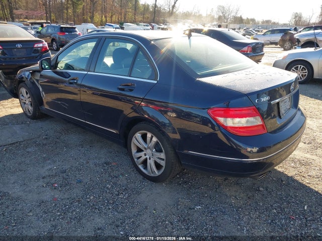 Продажа на аукционе авто 2008 Mercedes-benz C 300 Luxury/sport, vin: WDDGF54X98F010199, номер лота: 44161278