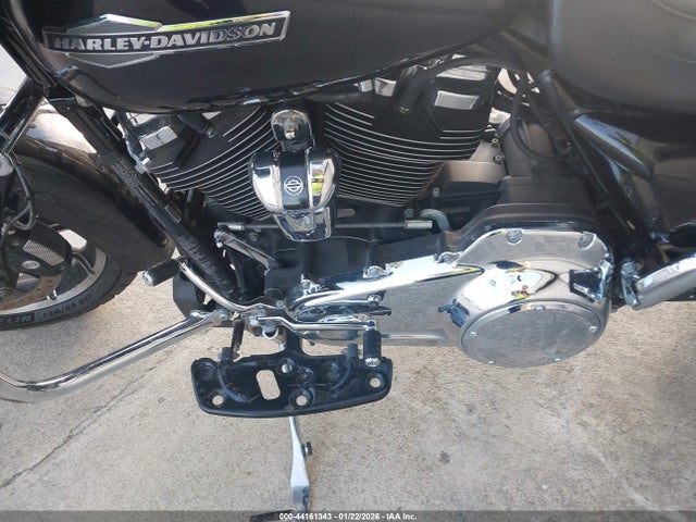Harley-Davidson FLTRX 2021 1HD1KHC26MB615705 Image 9