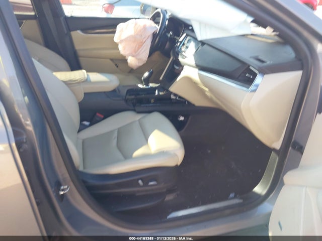 2019 CADILLAC XT5 1GYKNARS9KZ184366 Photo 4